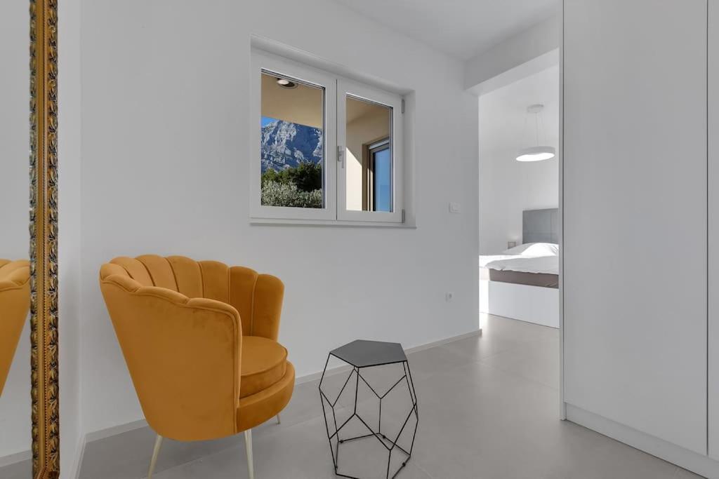 Apartman Delux With Private Pool - Makarska Exklusiv Tucepi Ngoại thất bức ảnh